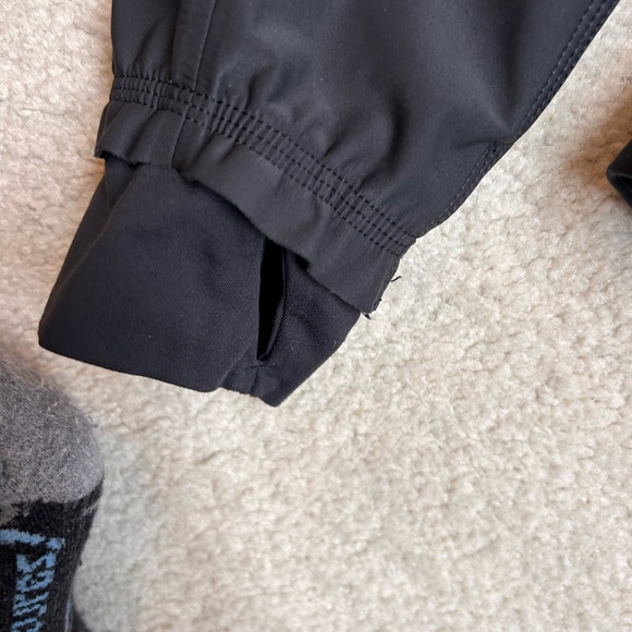 Lululemon winter running jacket - Picture 3 of 6